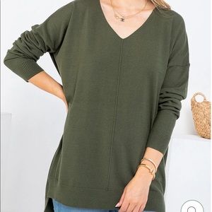 Dreamers by Debut Pull Over Sweater